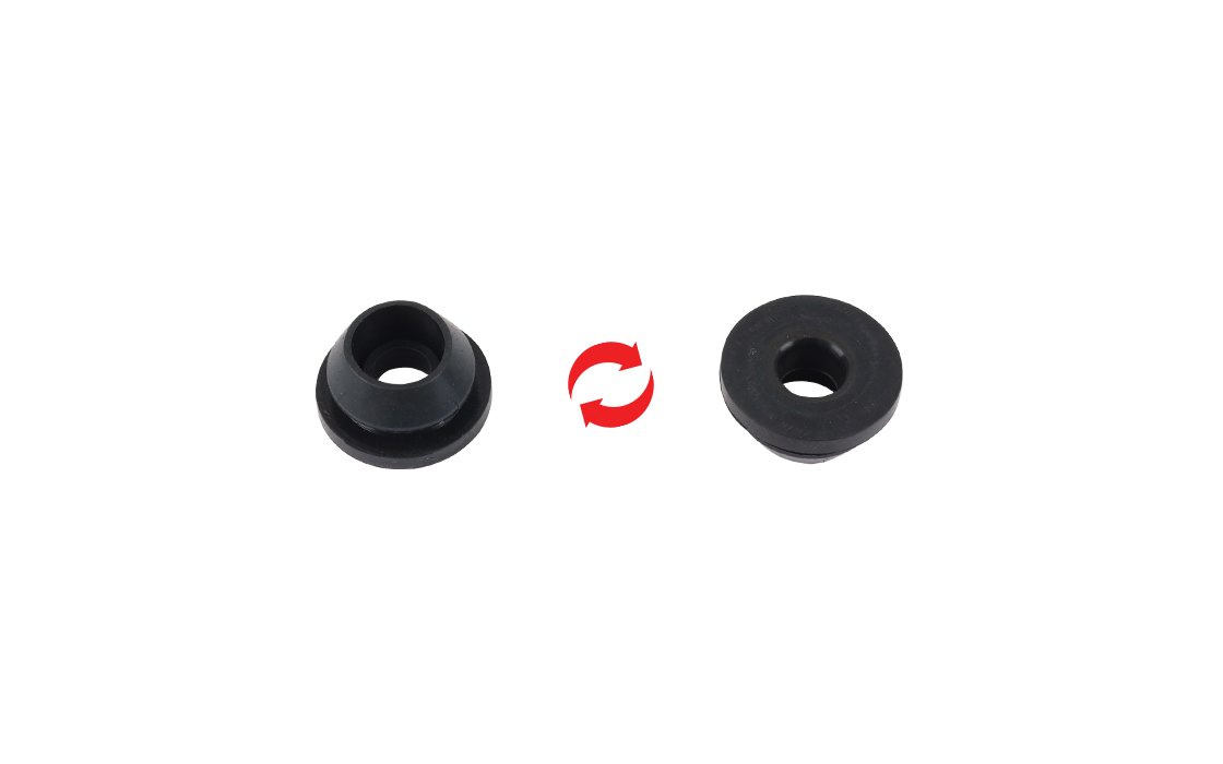 RADIATOR HOLDER RUBBER - OEM 6M518B204AA