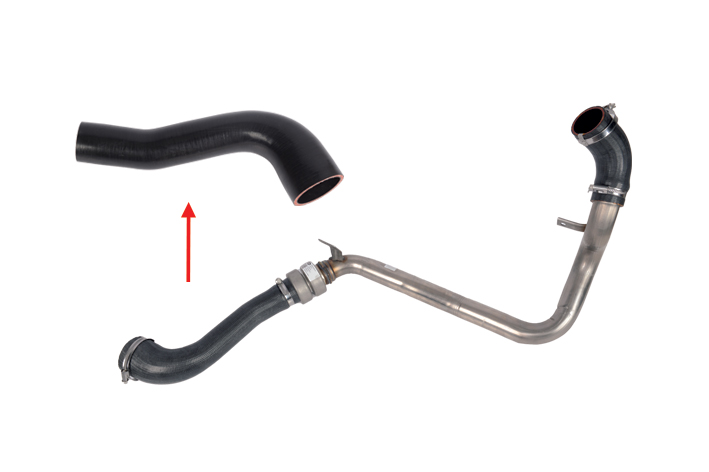 TURBO HOSE EXCLUDING METAL PIPE - OEM LR009799