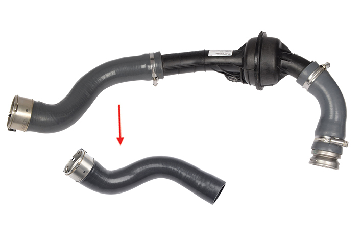 TURBO HOSE EXCLUDING PLASTIC PIPE BIG HOSE SHOWN WITH ARROW - 144600661R