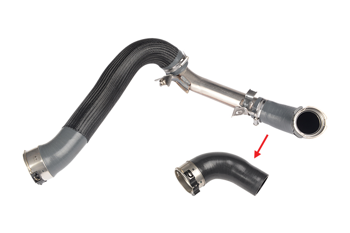 TURBO HOSE EXCLUDING METAL PIPE SMALL HOSE SHOWN WITH ARROW - 144606343R