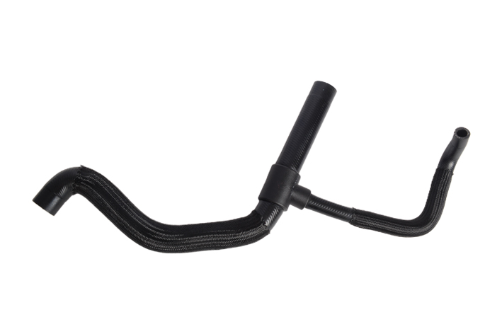 RADIATOR UPPER HOSE - 8200131651 - 8200002967 - 8200106728 - 8200454461 - 8200139612 - 8200454464