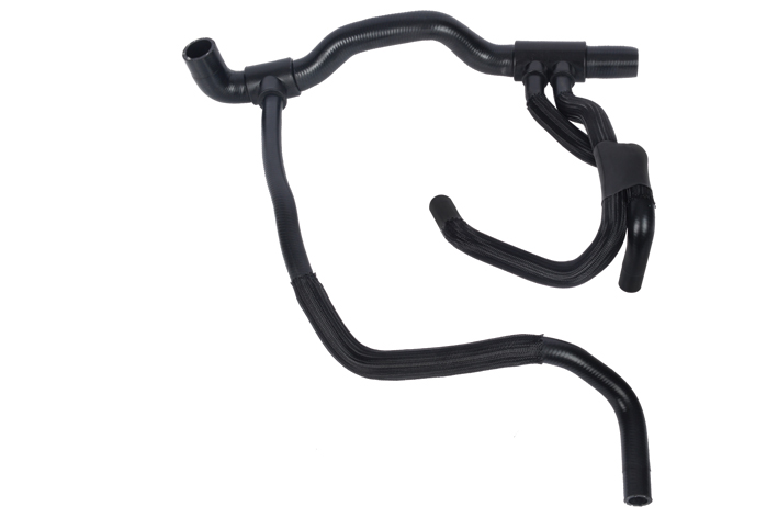 RADIATOR LOWER HOSE - 215034648R - 8200413827 - 4416984 - 93854376 - 2153200Q0B - 2153200Q0E