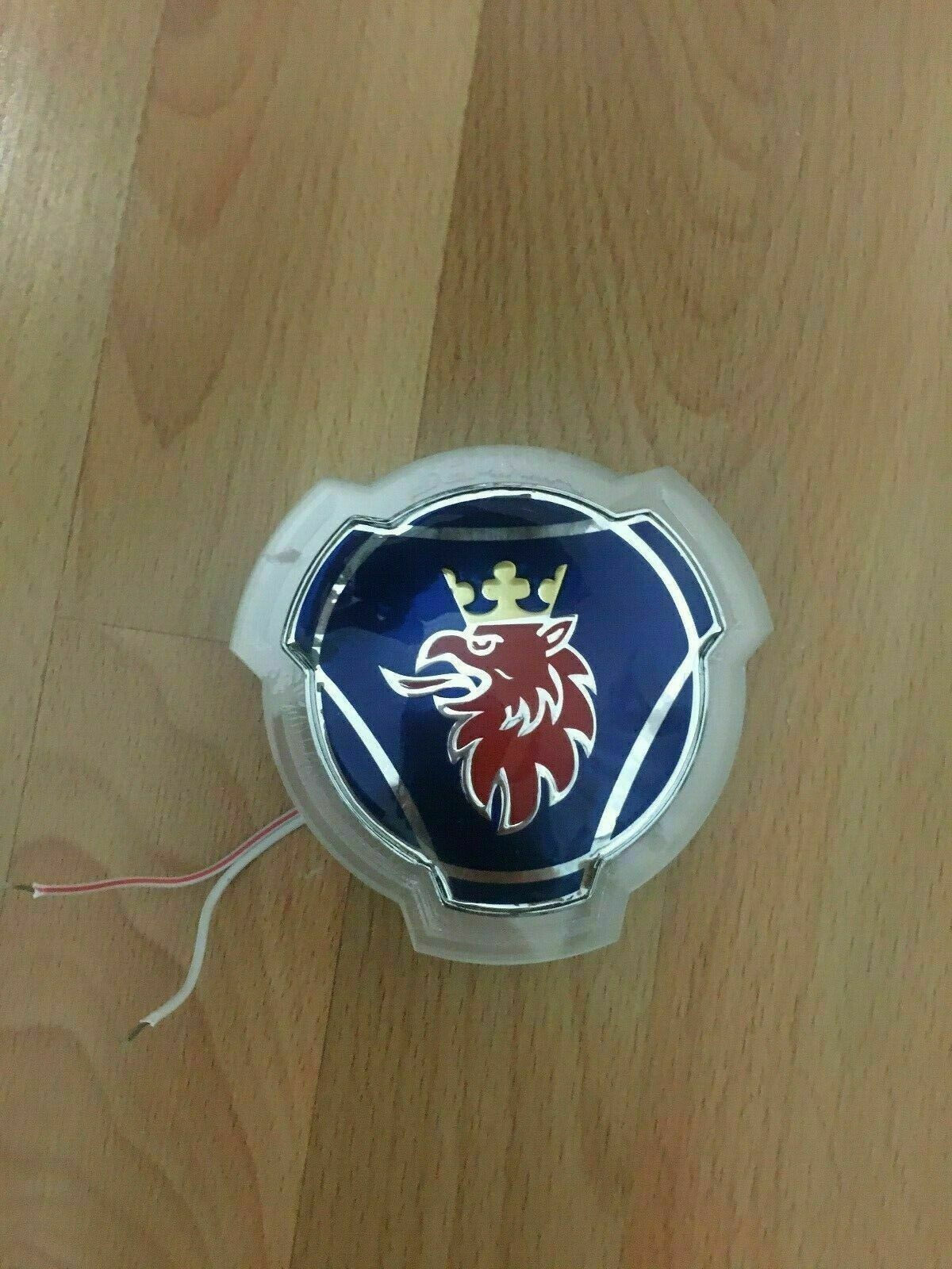 Scania Griffİn Front Grill Emblem badge White LED Headlight Lighting Lamp